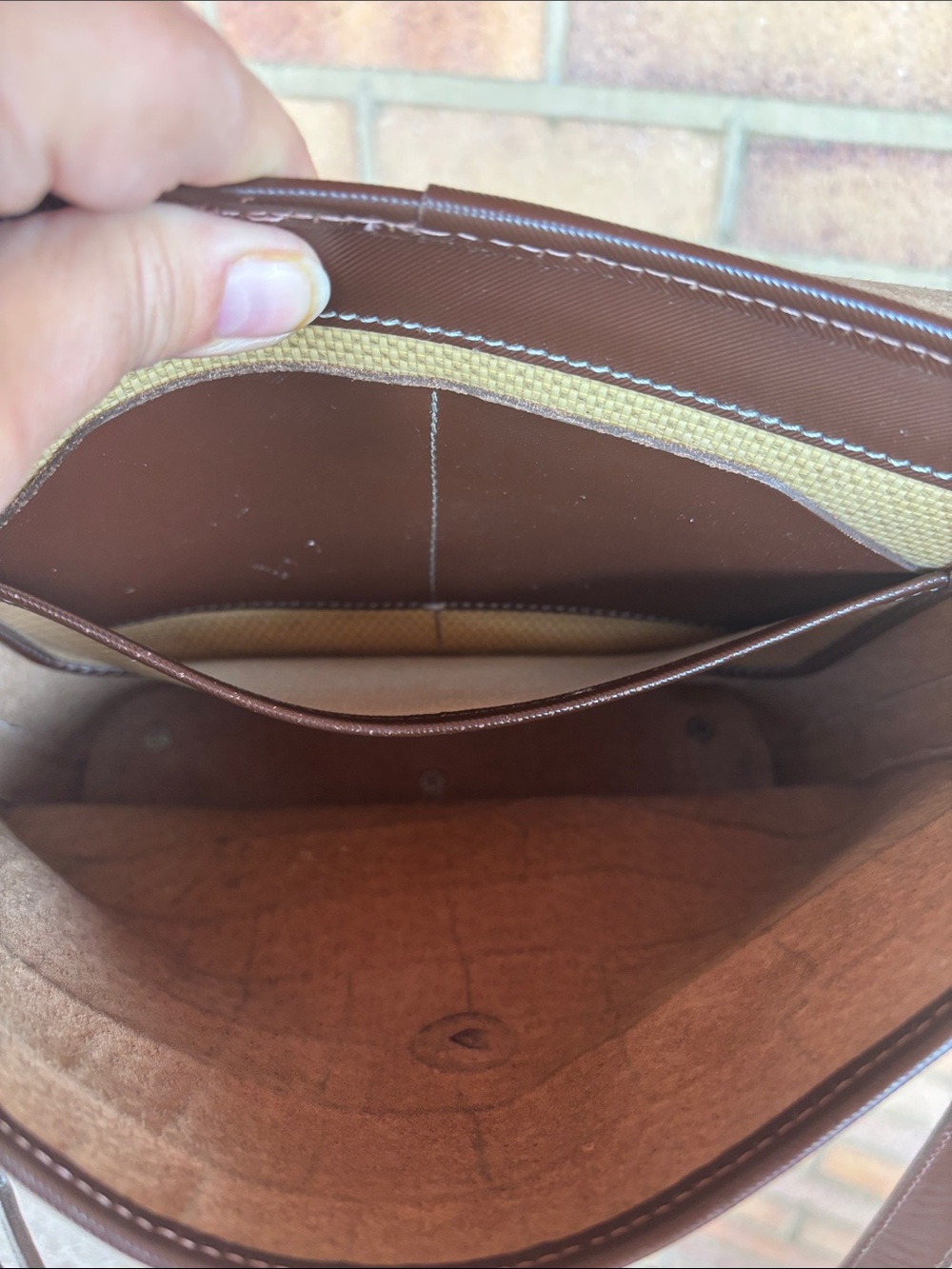 Vintage Dooney & Bourke Bayou Alligator Embossed Brown Leather Crossbody Bag, - Picture 13 of 15